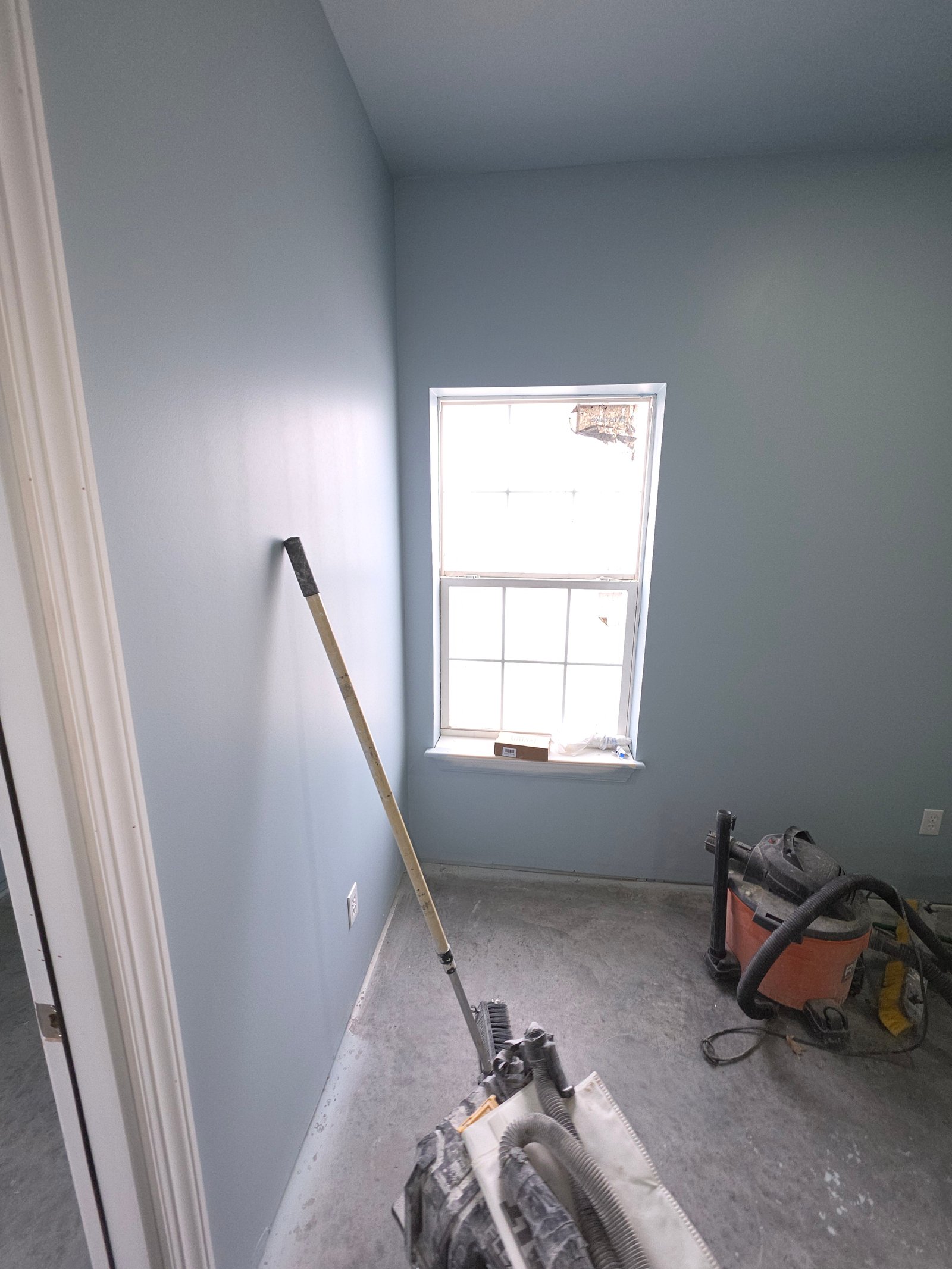 Interior painting project gallery - Project 131 - Image 2